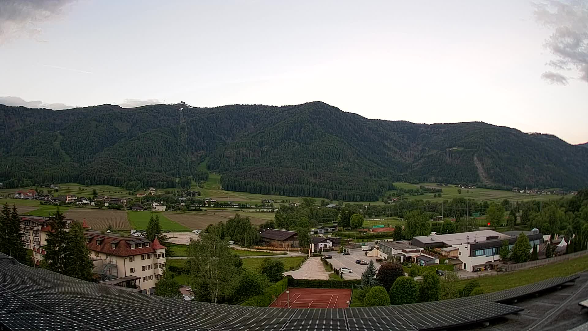 Webcam Riscone | Hotel Olympia | Vista su Plan de Corones