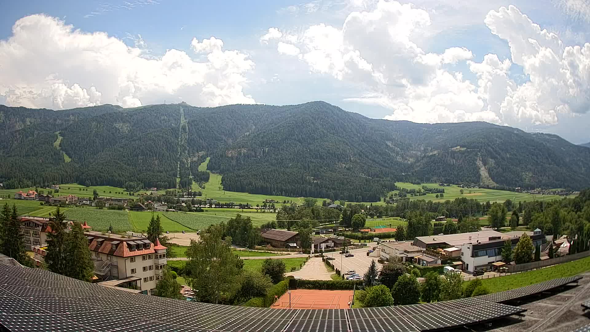 Webcam Riscone | Hotel Olympia | Vista su Plan de Corones