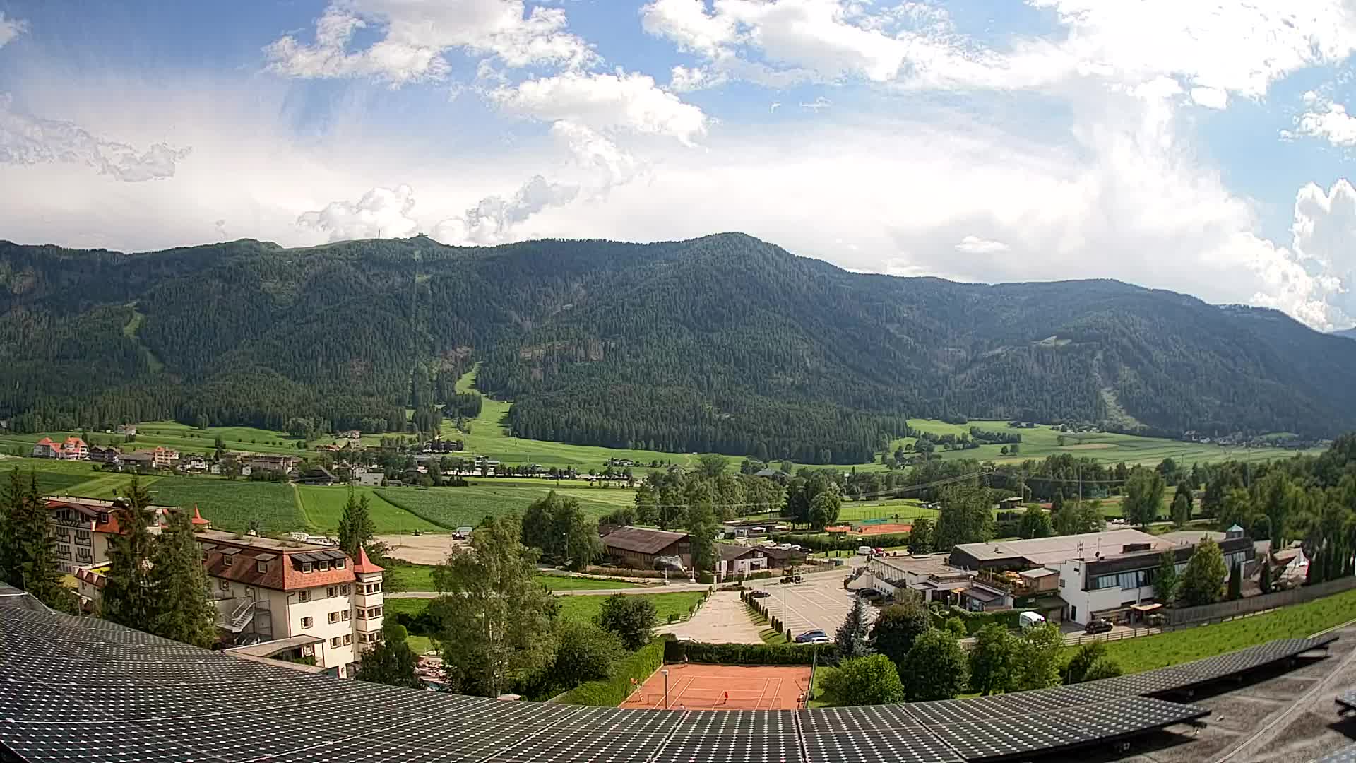 Webcam Riscone | Hotel Olympia | Kronplatz view