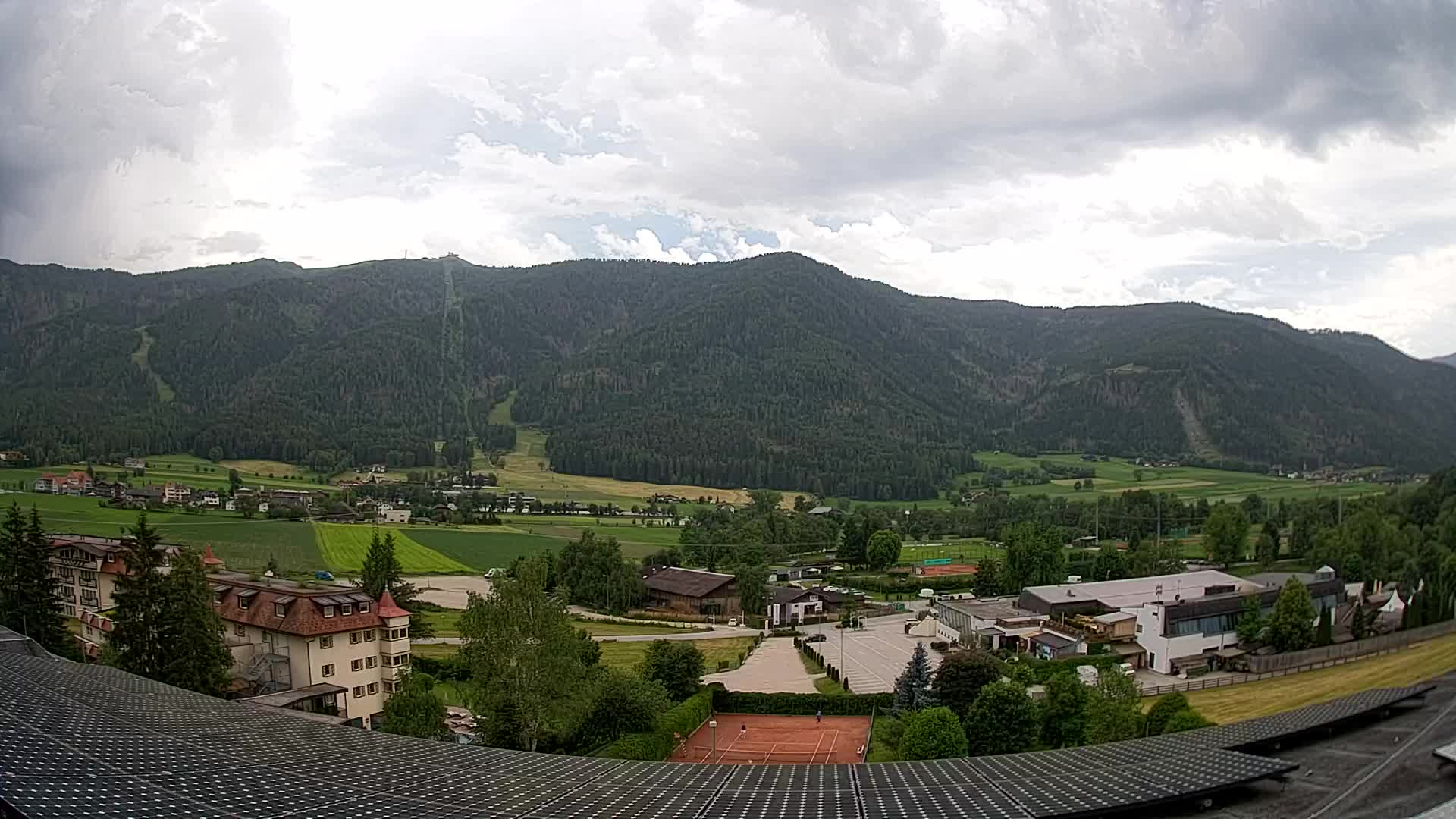 Webcam Riscone | Hotel Olympia | Vista su Plan de Corones