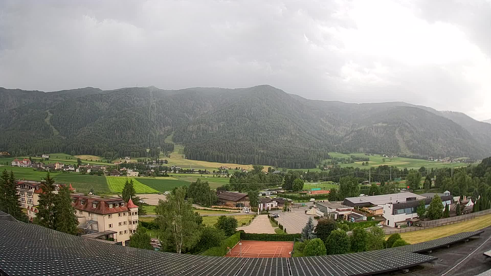 Webcam Riscone | Hotel Olympia | Kronplatz view