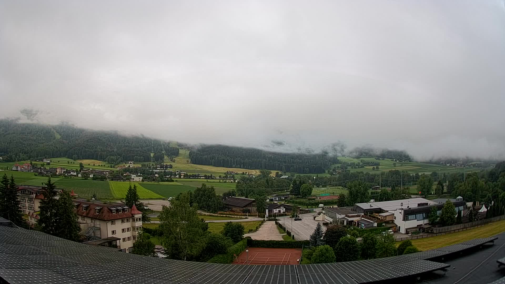 Spletna kamera Riscone | Hotel Olympia | Pogled na Kronplatz