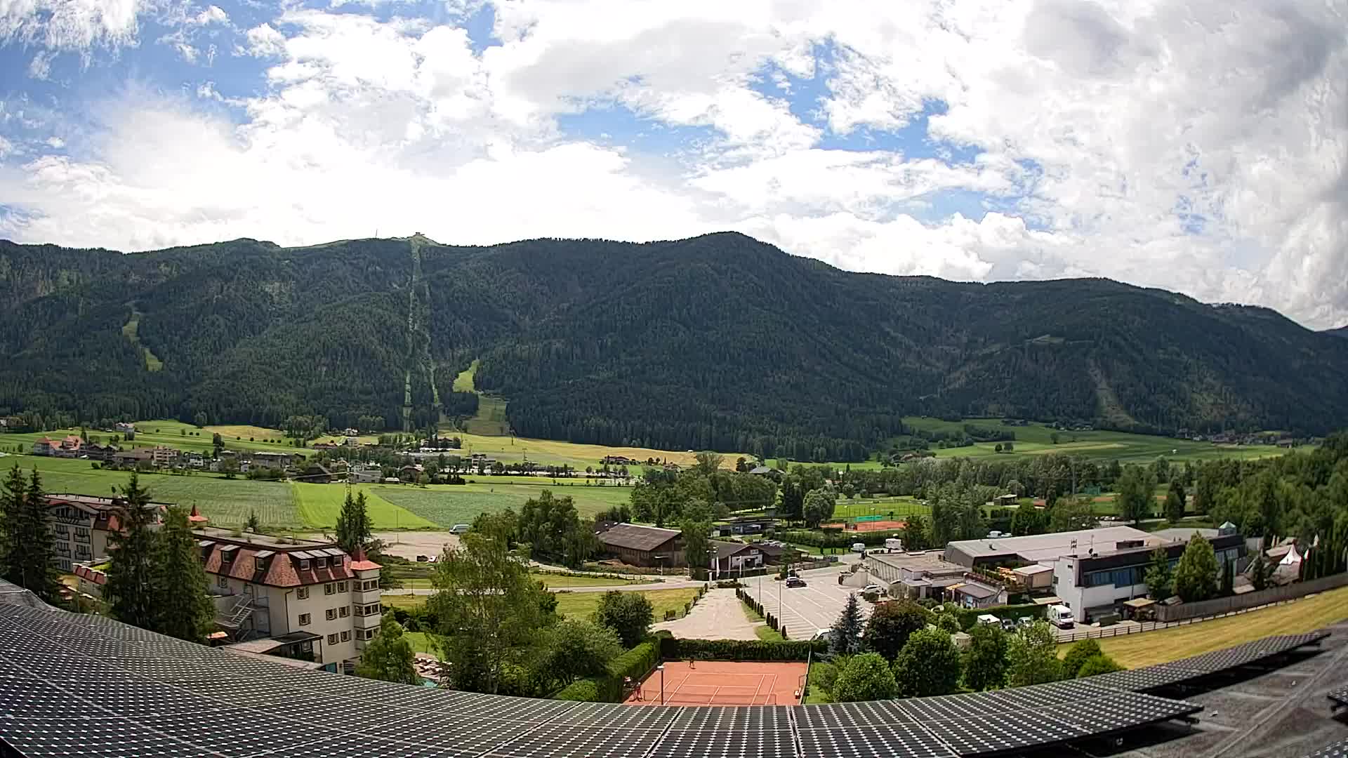 Webcam Riscone | Hotel Olympia | Vista su Plan de Corones