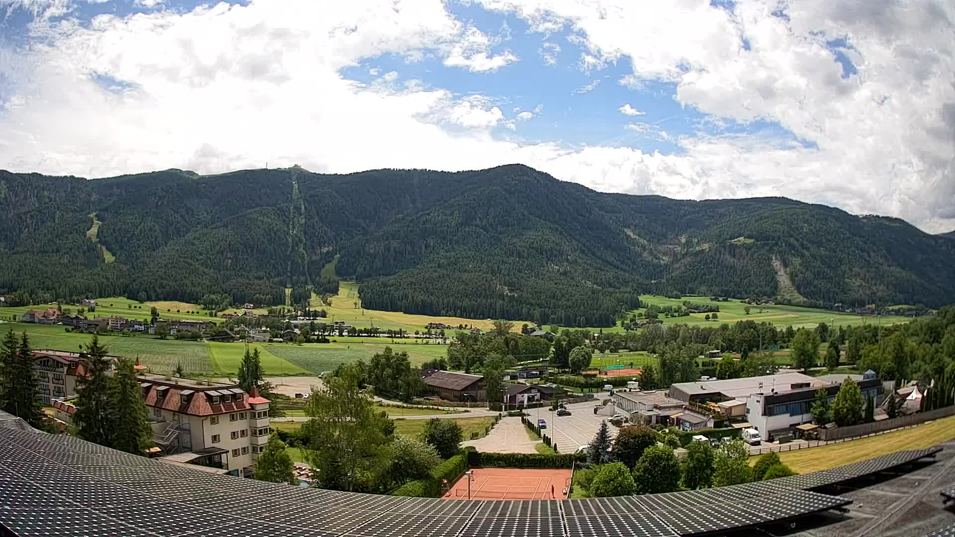 Webcam Riscone | Hotel Olympia | Vista su Plan de Corones