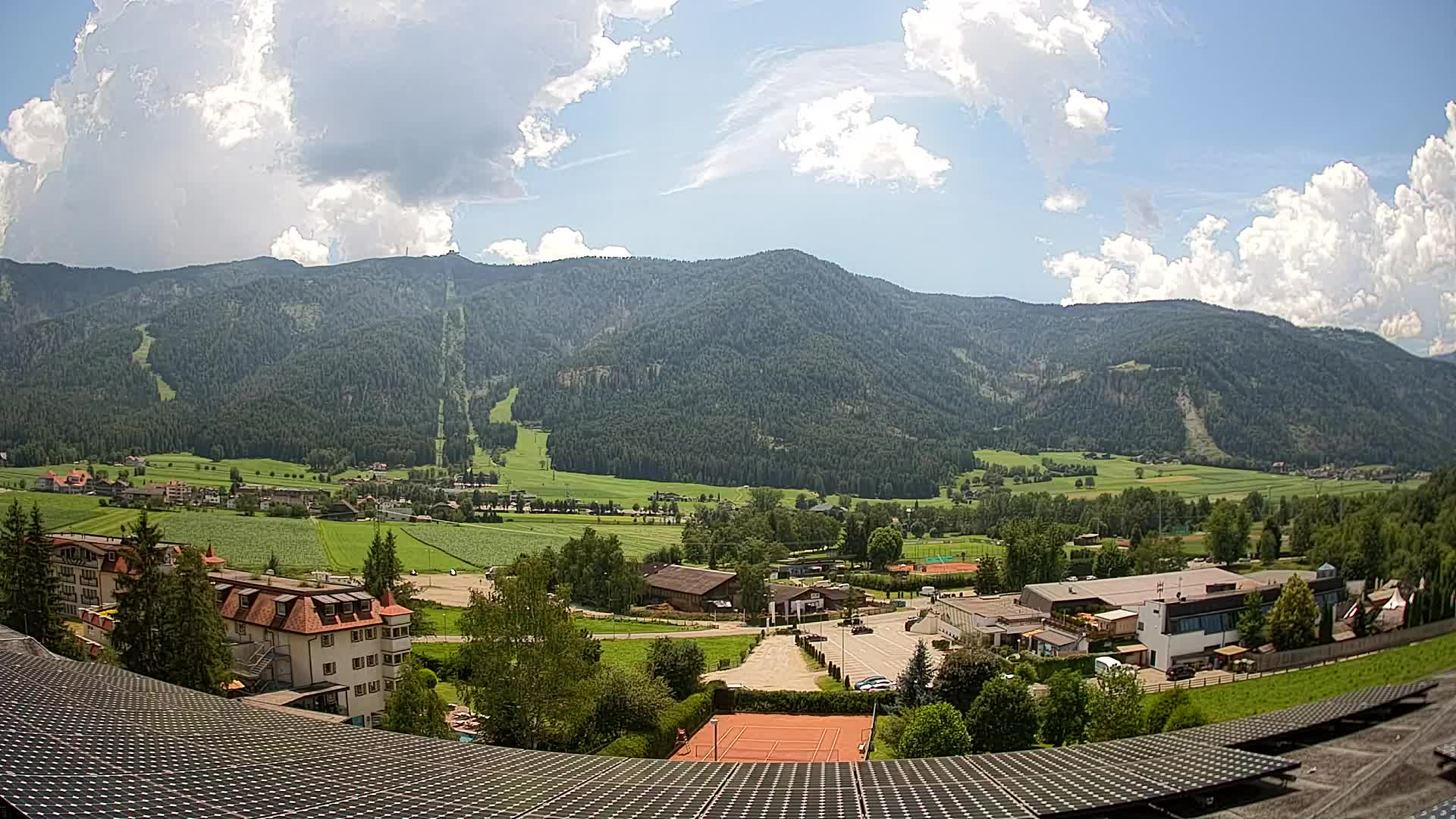 Webcam Riscone | Hotel Olympia | Kronplatz view