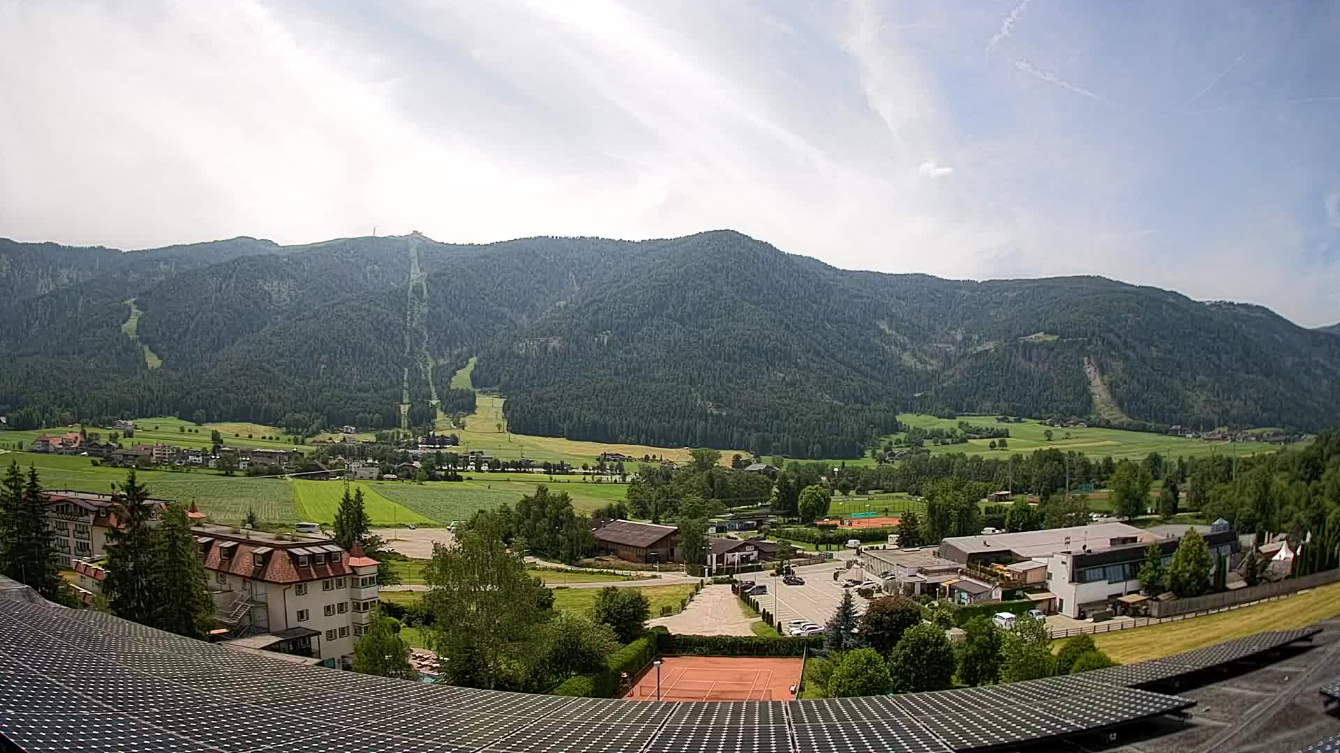 Web kamera Riscone | Hotel Olympia | Pogled na Kronplatz