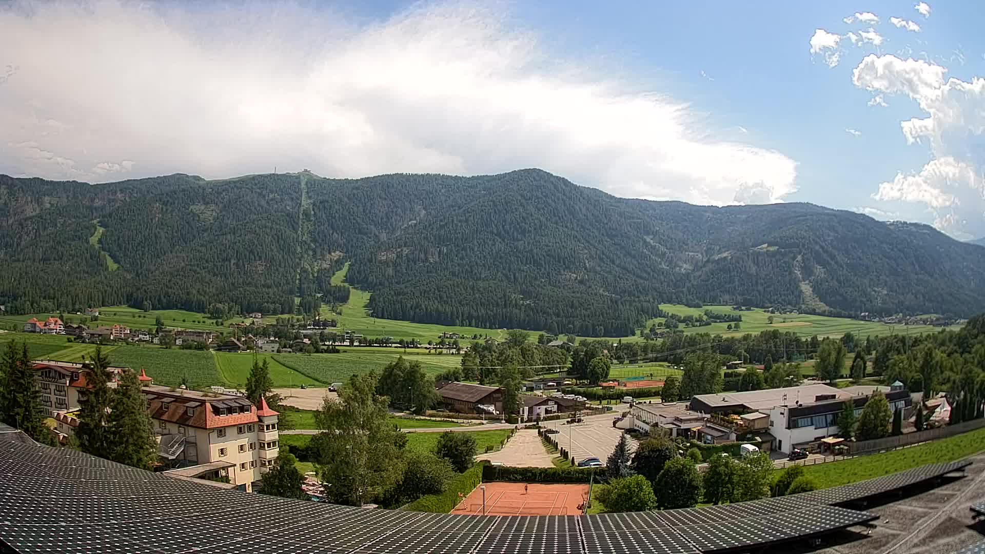 Spletna kamera Riscone | Hotel Olympia | Pogled na Kronplatz