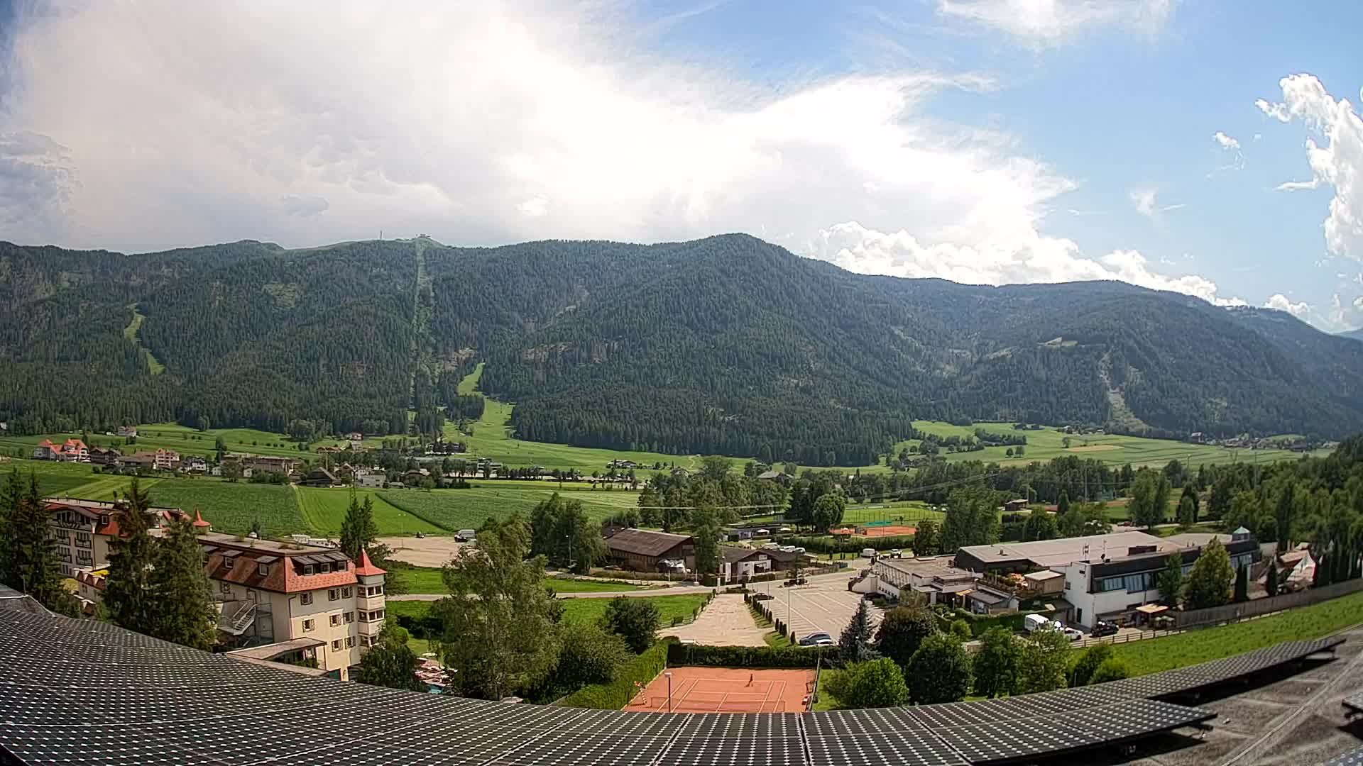Webcam Riscone | Hotel Olympia | Vista su Plan de Corones
