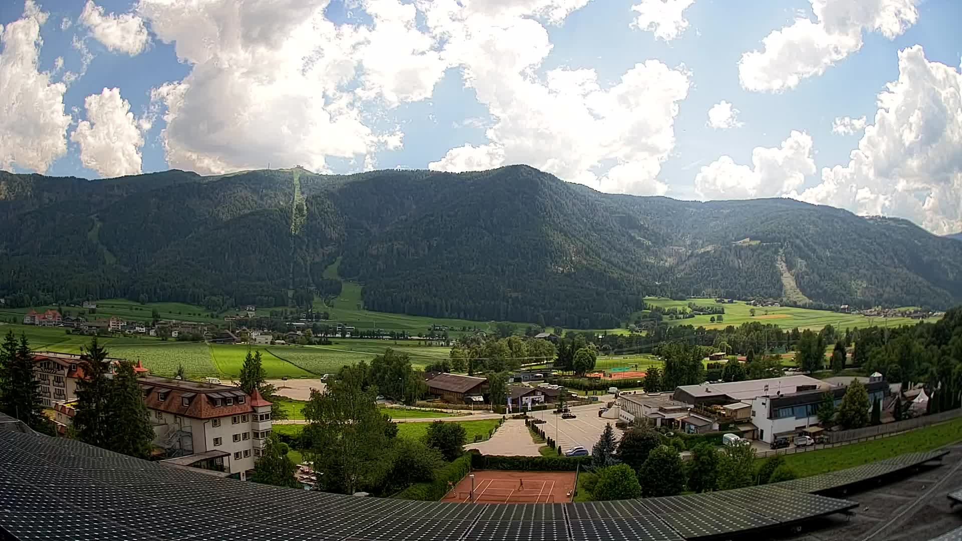 Webcam Riscone | Hotel Olympia | Kronplatz view