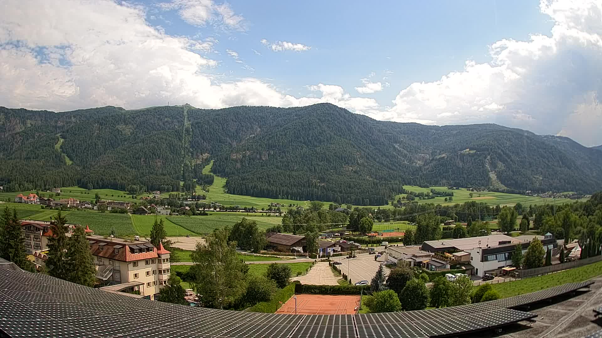 Webcam Riscone | Hotel Olympia | Vista su Plan de Corones