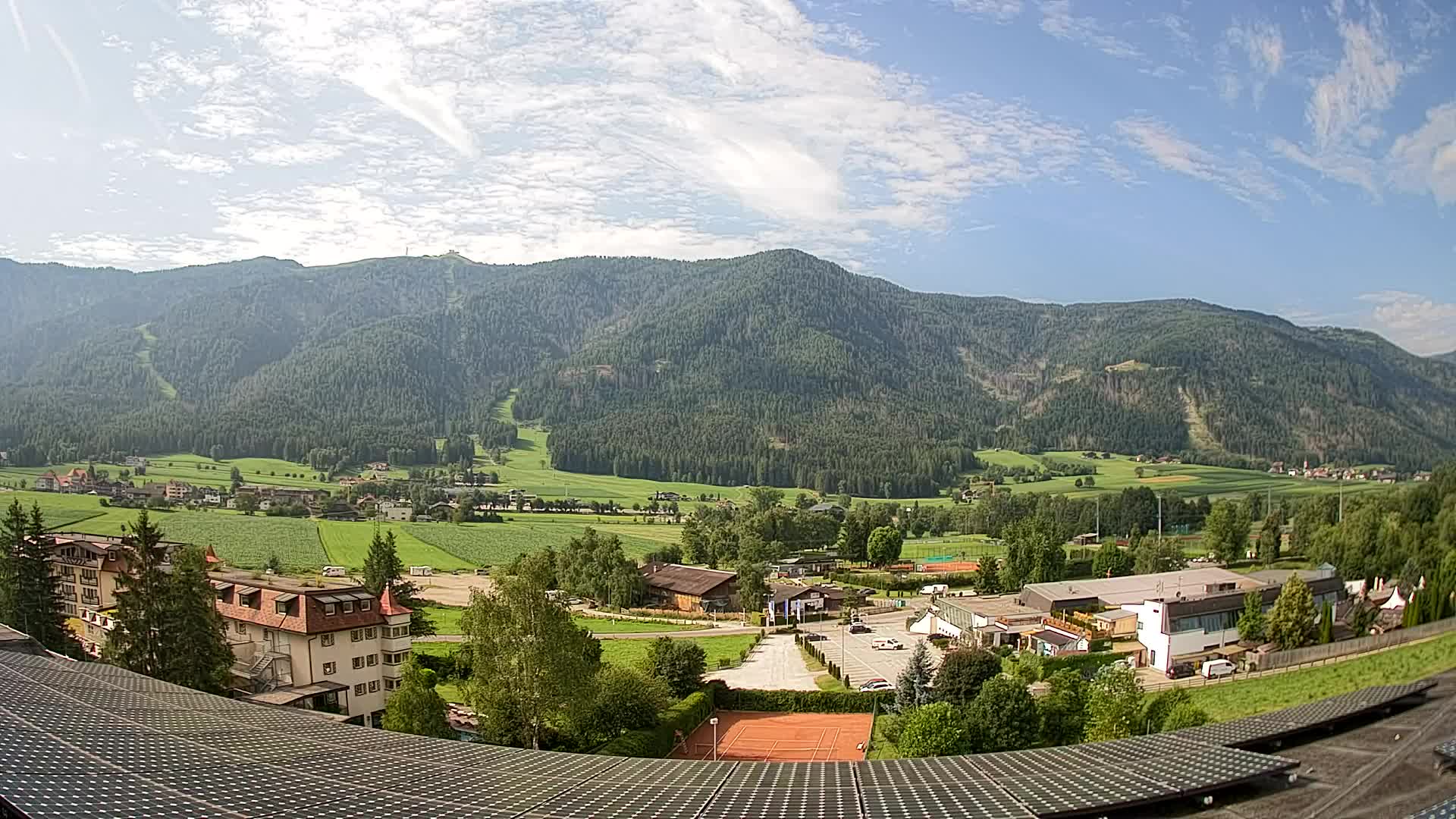 Spletna kamera Riscone | Hotel Olympia | Pogled na Kronplatz