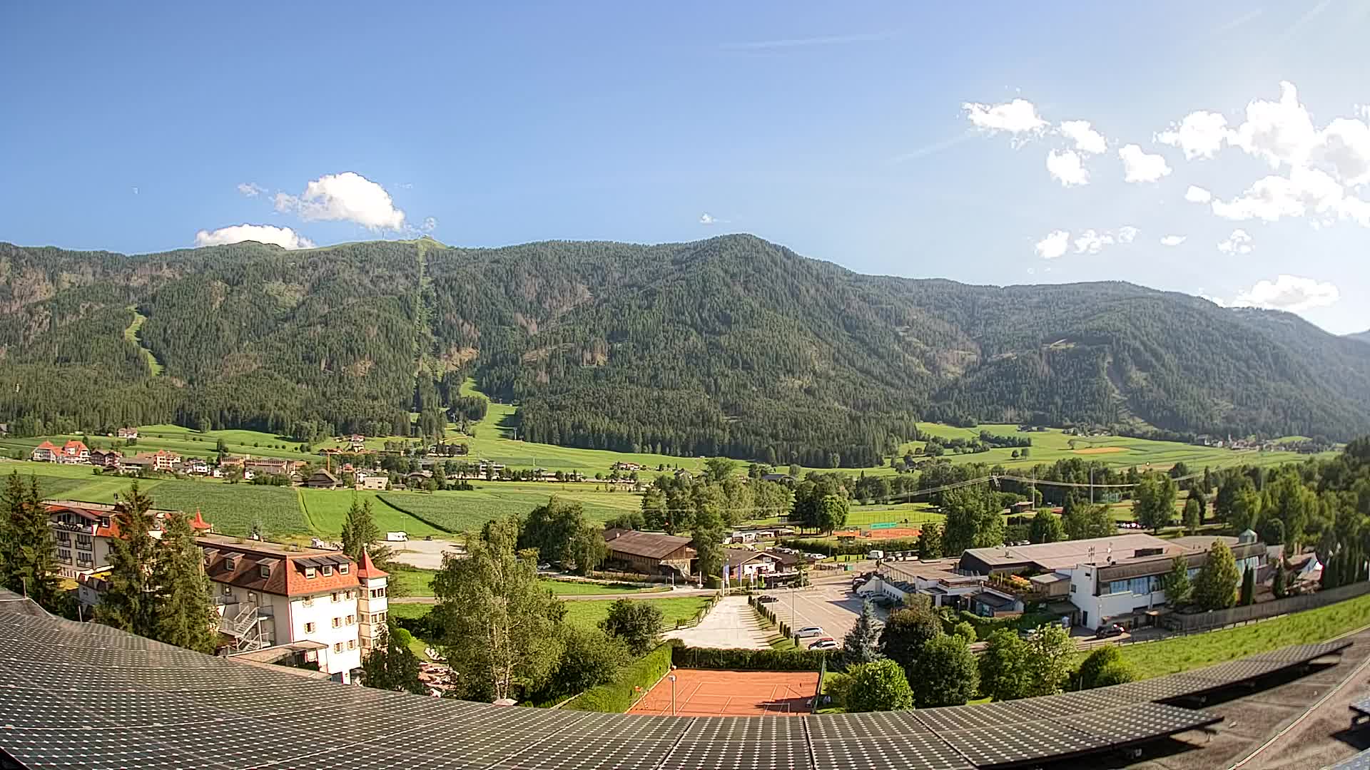 Webcam Riscone | Hotel Olympia | Vista su Plan de Corones