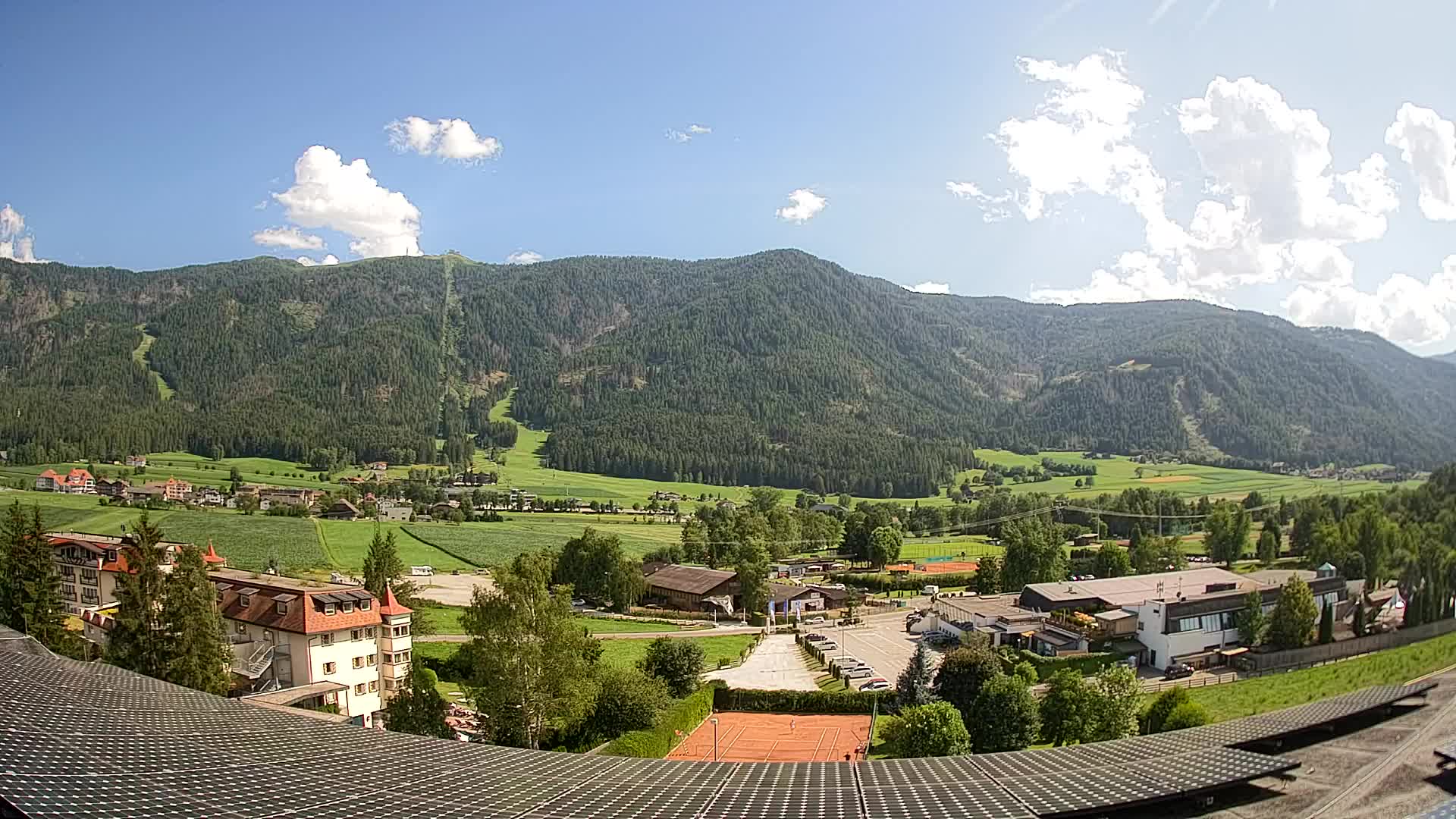Webcam Riscone | Hotel Olympia | Vista su Plan de Corones