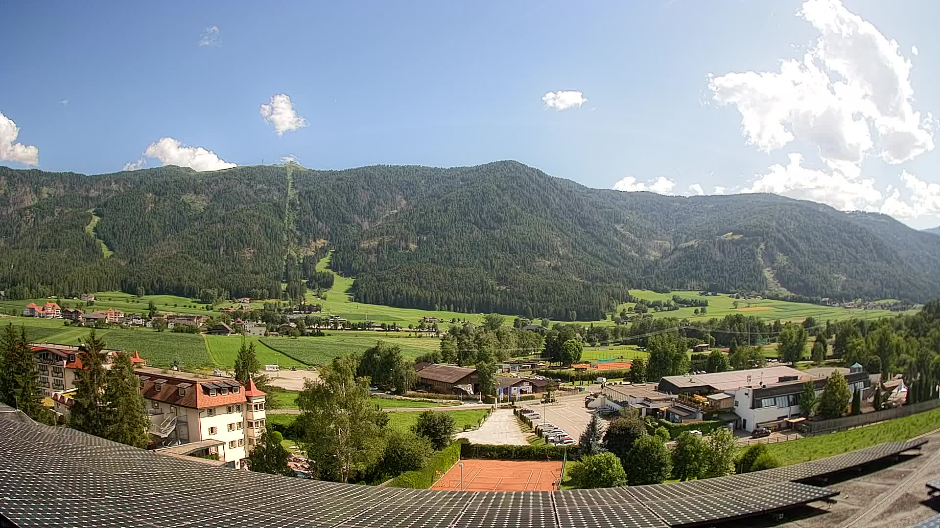 Webcam Riscone | Hotel Olympia | Vista su Plan de Corones