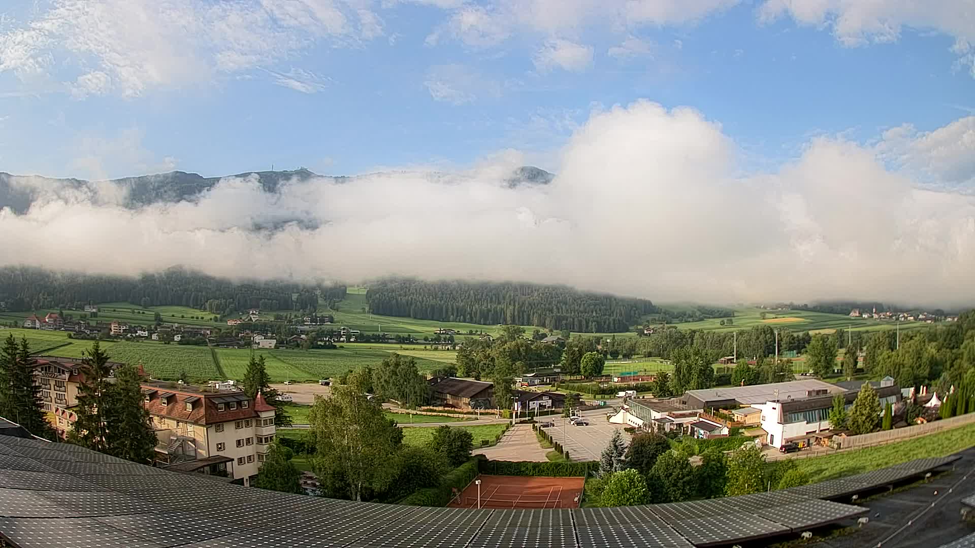 Spletna kamera Riscone | Hotel Olympia | Pogled na Kronplatz