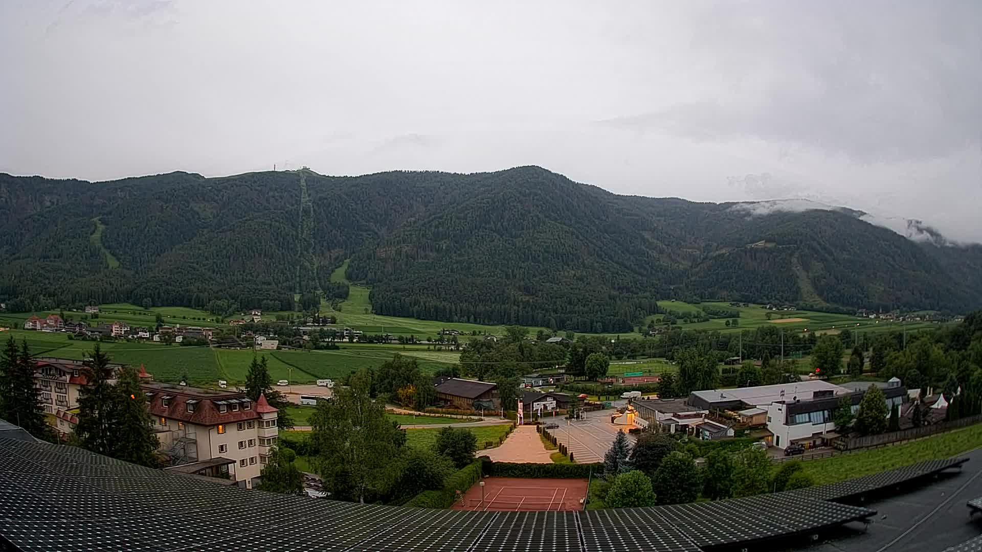 Spletna kamera Riscone | Hotel Olympia | Pogled na Kronplatz