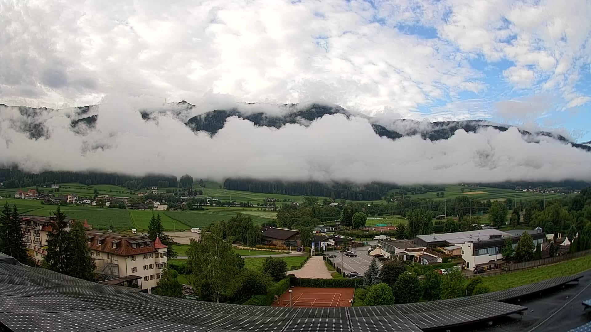 Spletna kamera Riscone | Hotel Olympia | Pogled na Kronplatz