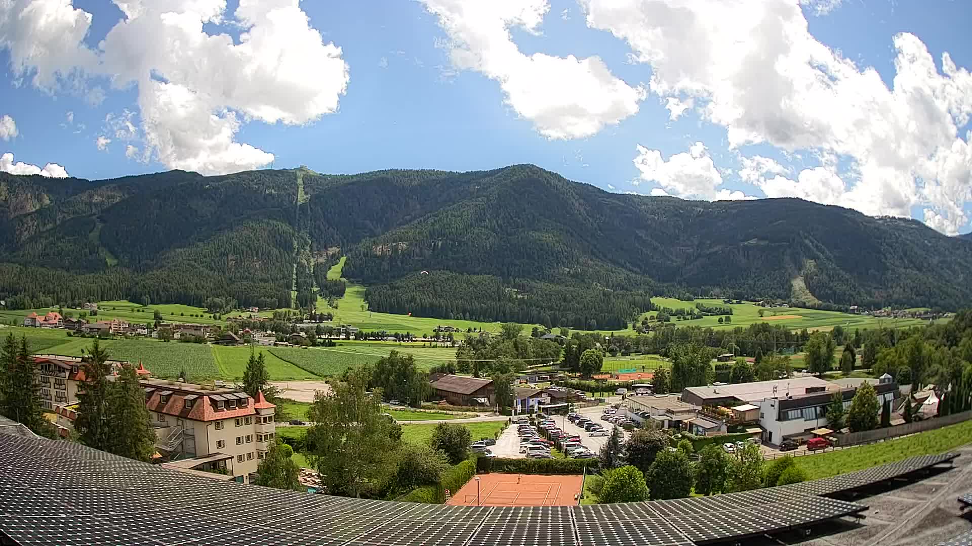 Web kamera Riscone | Hotel Olympia | Pogled na Kronplatz