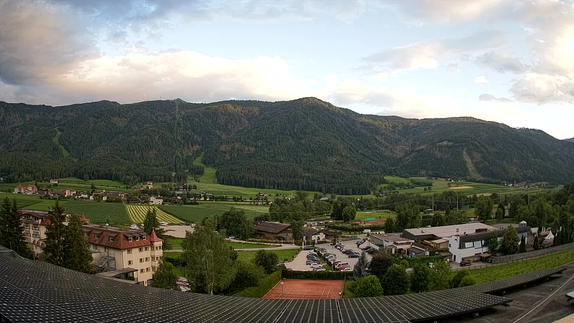 Webcam Riscone | Hotel Olympia | Vista su Plan de Corones