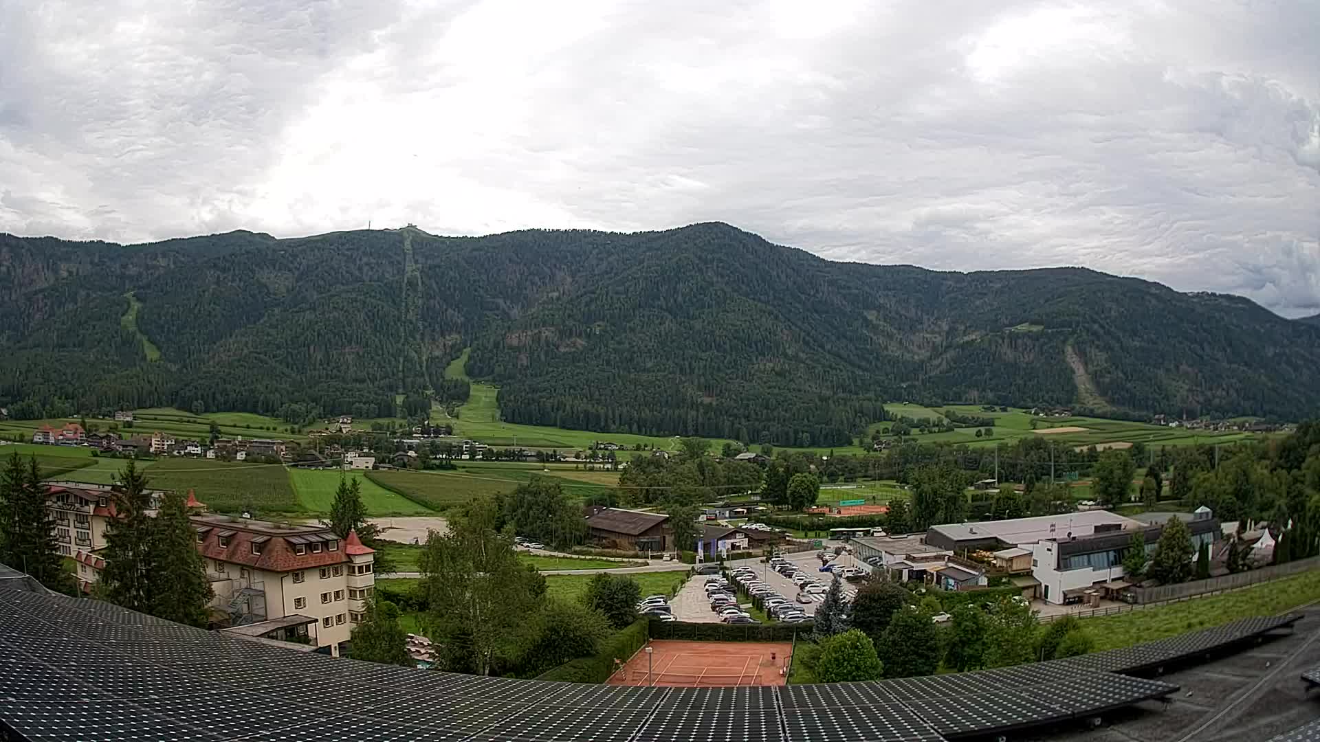 Spletna kamera Riscone | Hotel Olympia | Pogled na Kronplatz