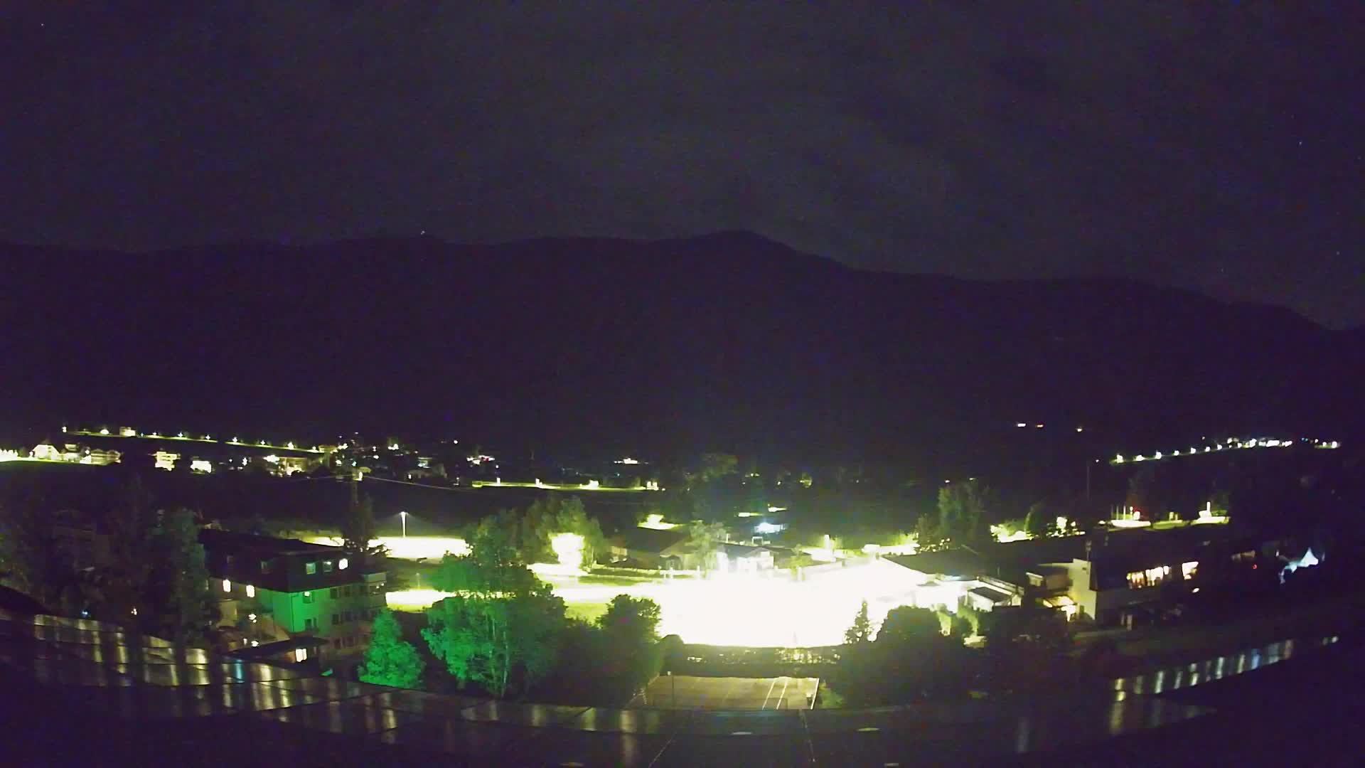 Web kamera Riscone | Hotel Olympia | Pogled na Kronplatz