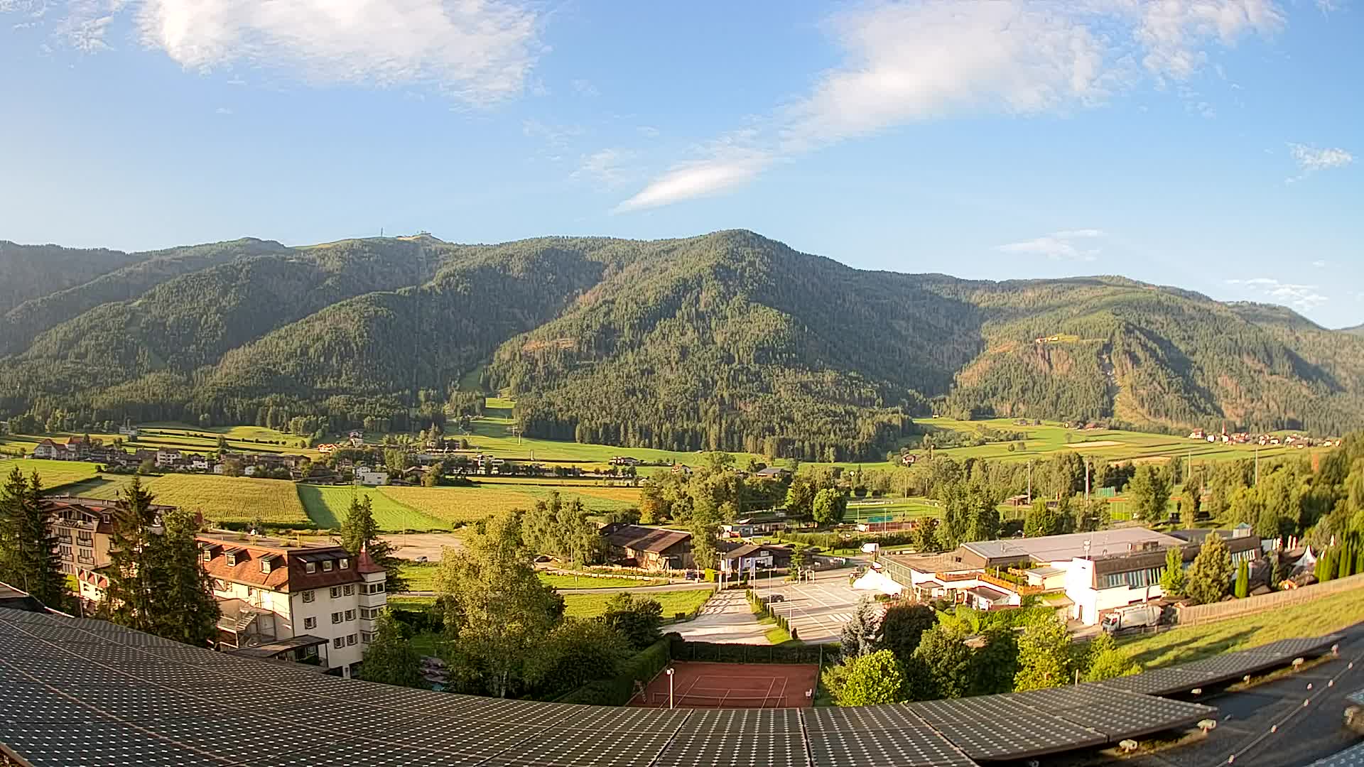 Webcam Riscone | Hotel Olympia | Vista su Plan de Corones