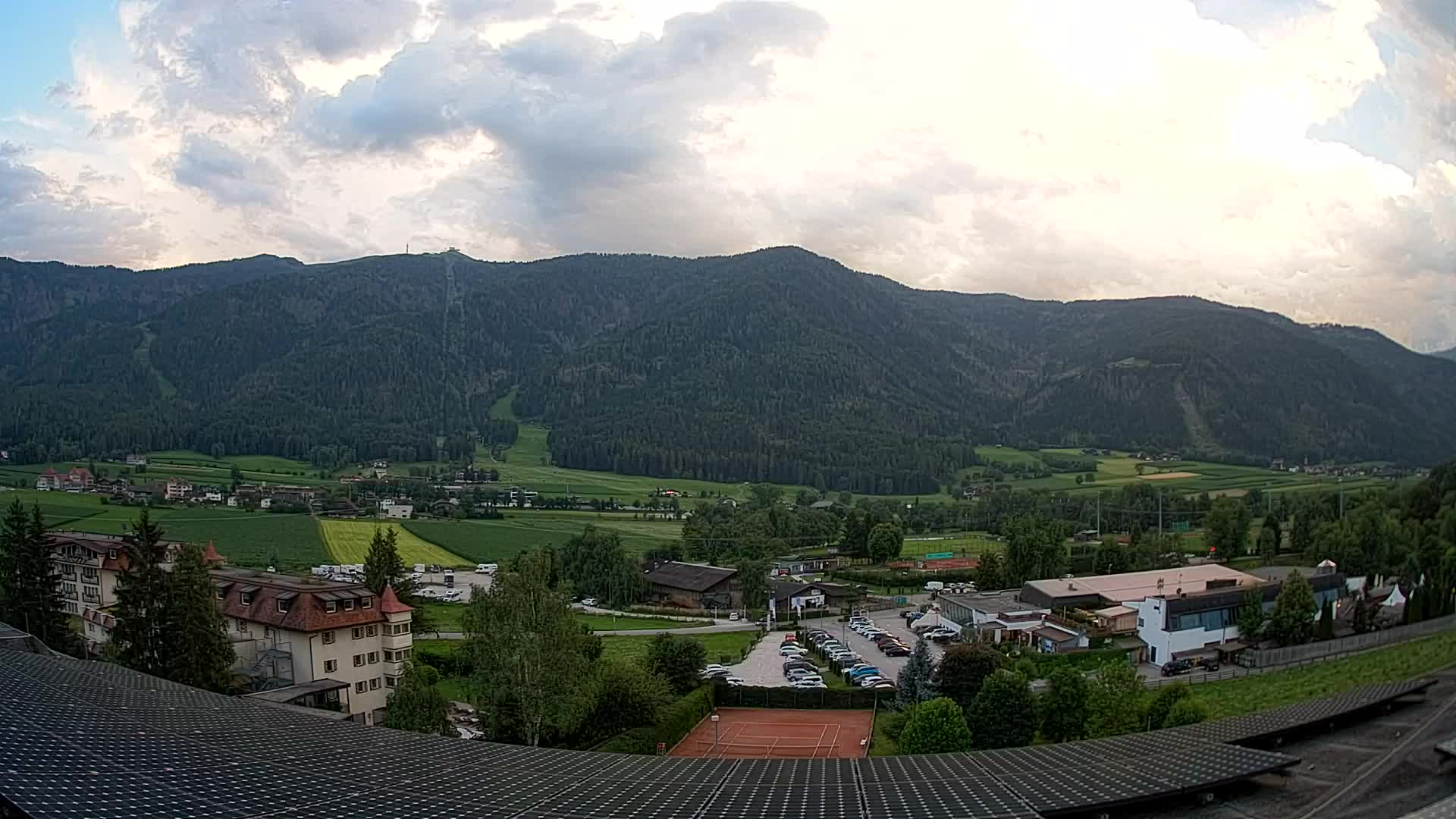 Webcam Riscone | Hotel Olympia | Kronplatz view
