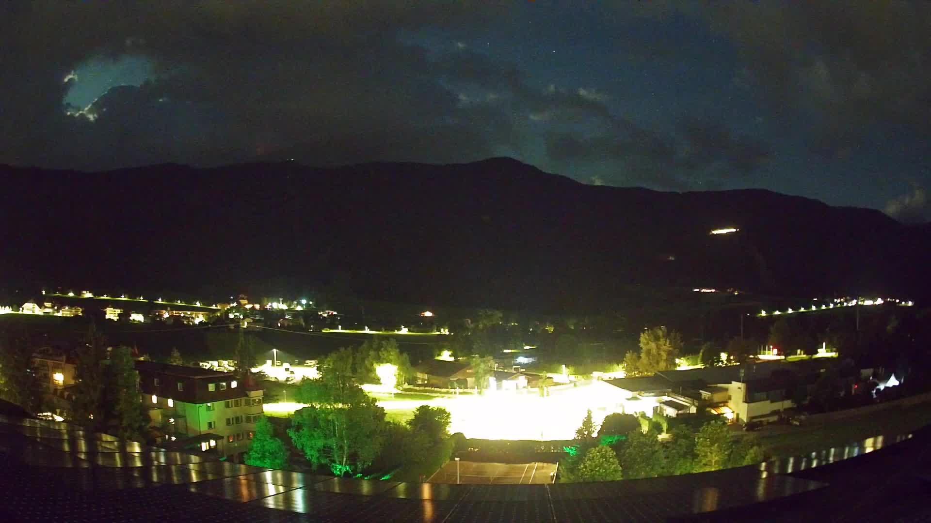 Web kamera Riscone | Hotel Olympia | Pogled na Kronplatz
