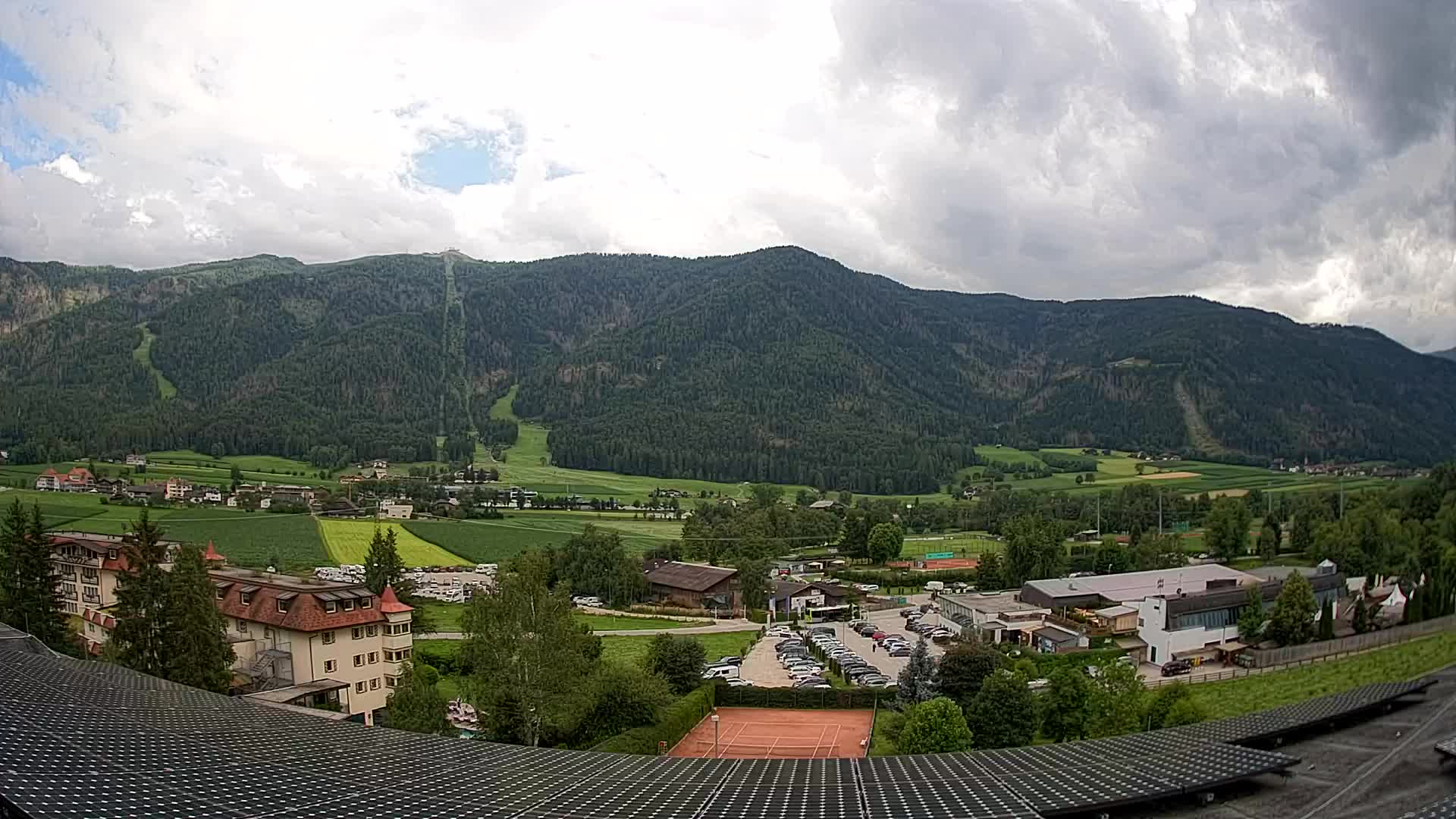 Webcam Riscone | Hotel Olympia | Vista su Plan de Corones