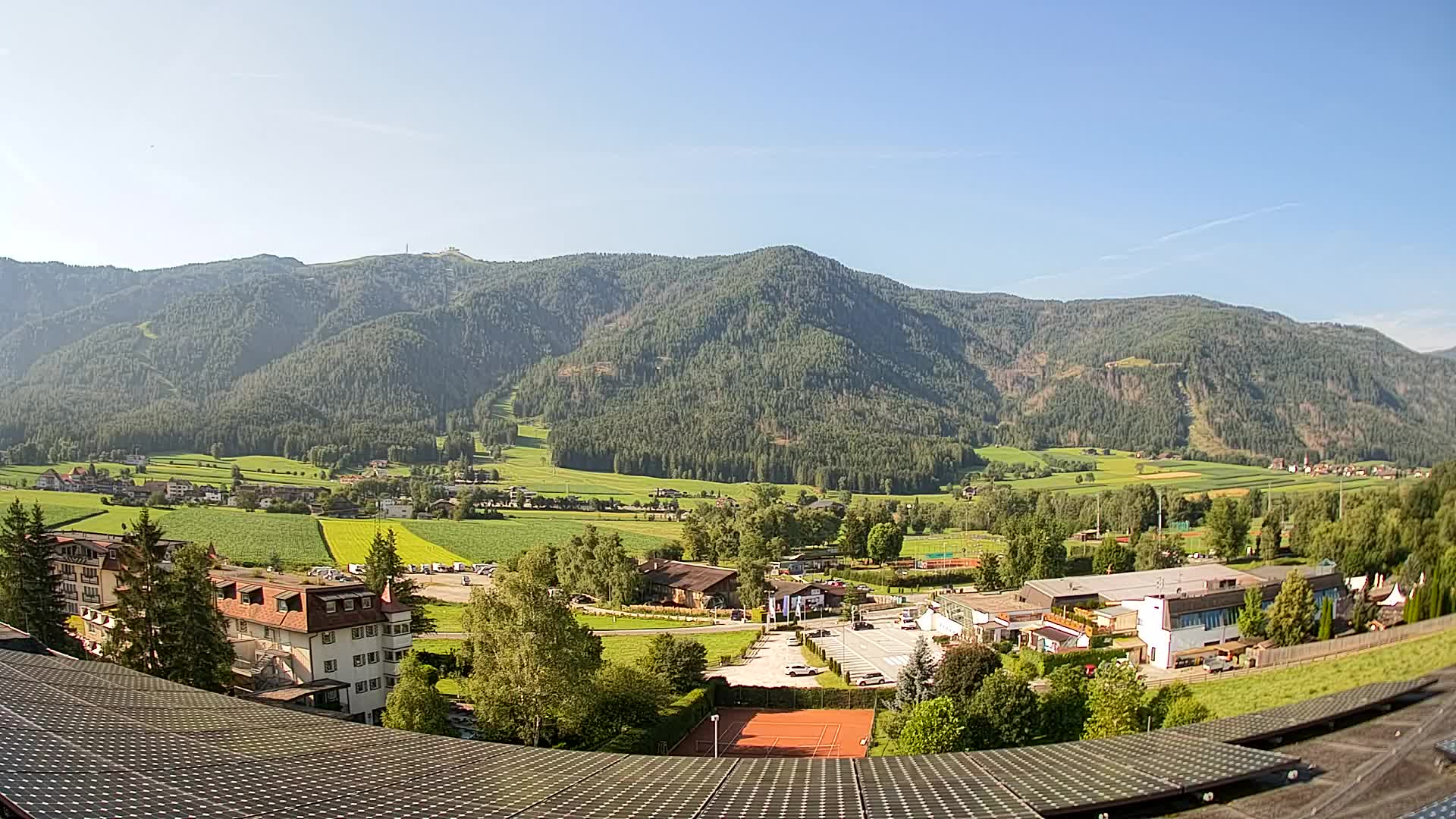 Spletna kamera Riscone | Hotel Olympia | Pogled na Kronplatz