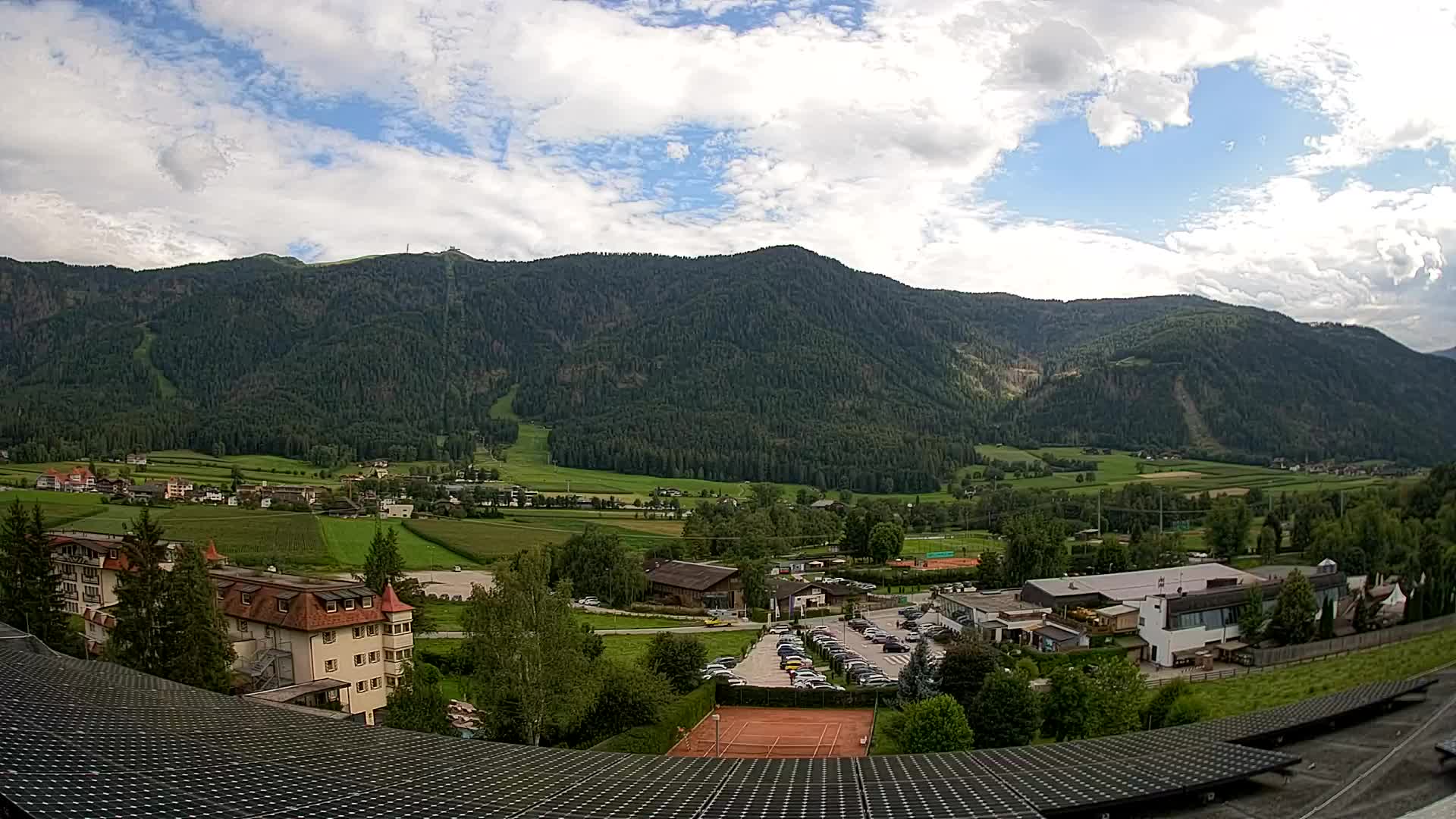 Webcam Riscone | Hotel Olympia | Kronplatz view