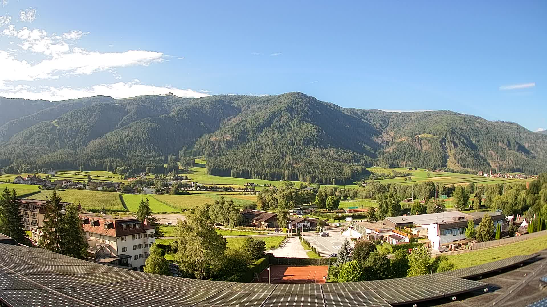 Webcam Riscone | Hotel Olympia | Vista su Plan de Corones