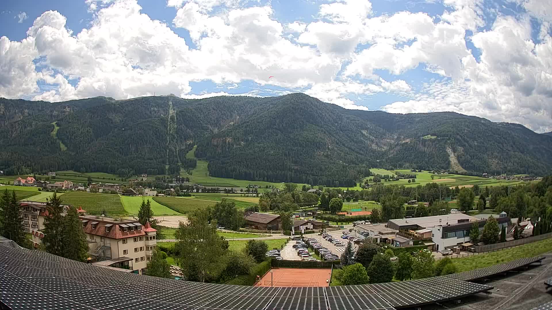Spletna kamera Riscone | Hotel Olympia | Pogled na Kronplatz