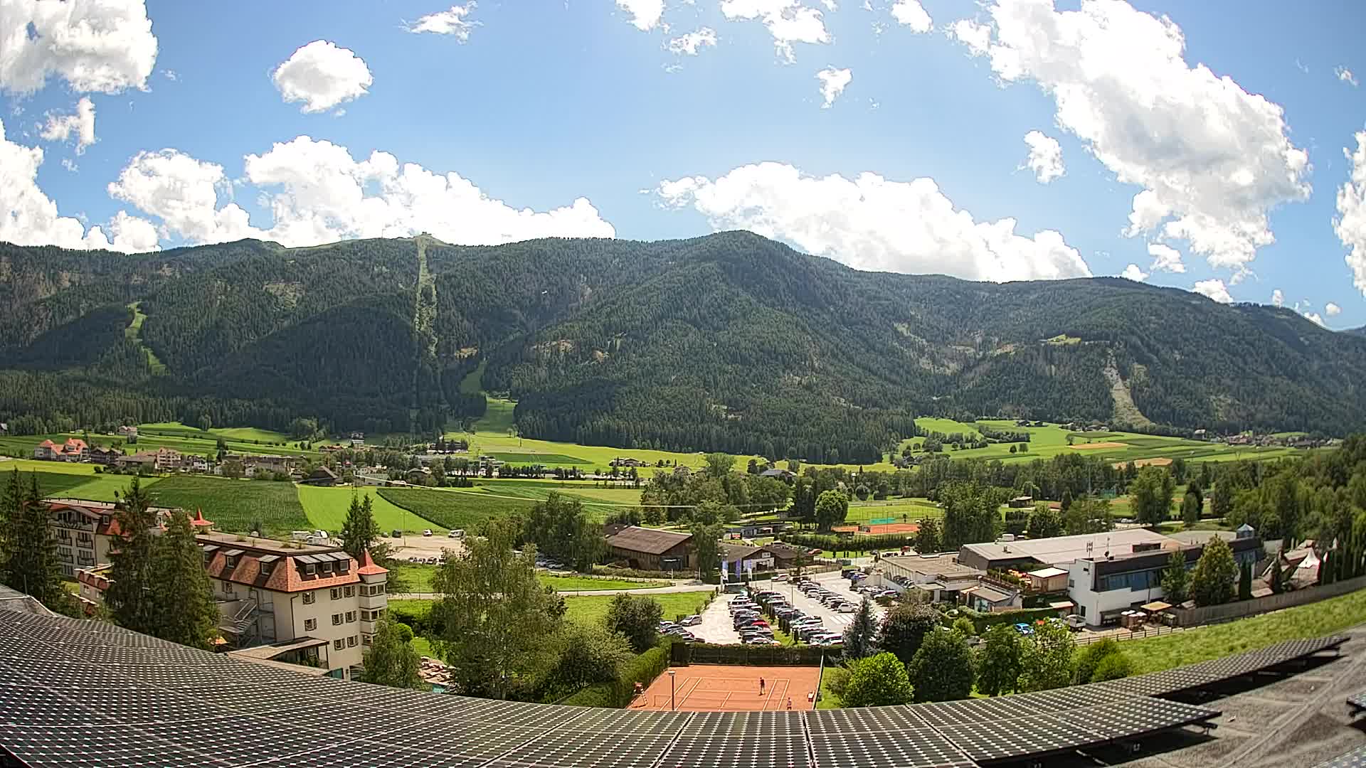 Spletna kamera Riscone | Hotel Olympia | Pogled na Kronplatz