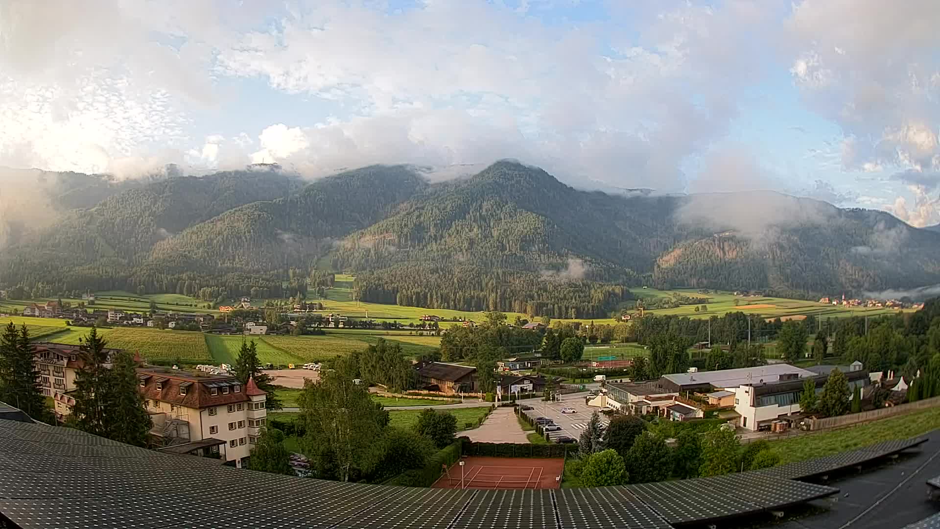 Webcam Riscone | Hotel Olympia | Kronplatz view