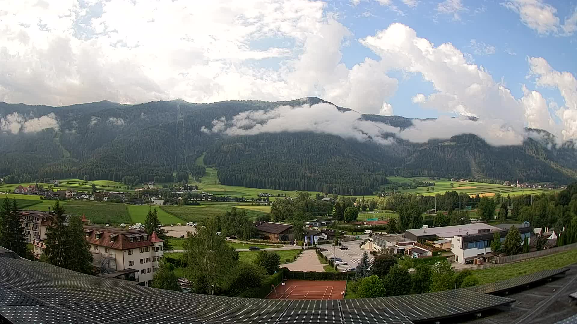 Webcam Riscone | Hotel Olympia | Kronplatz view