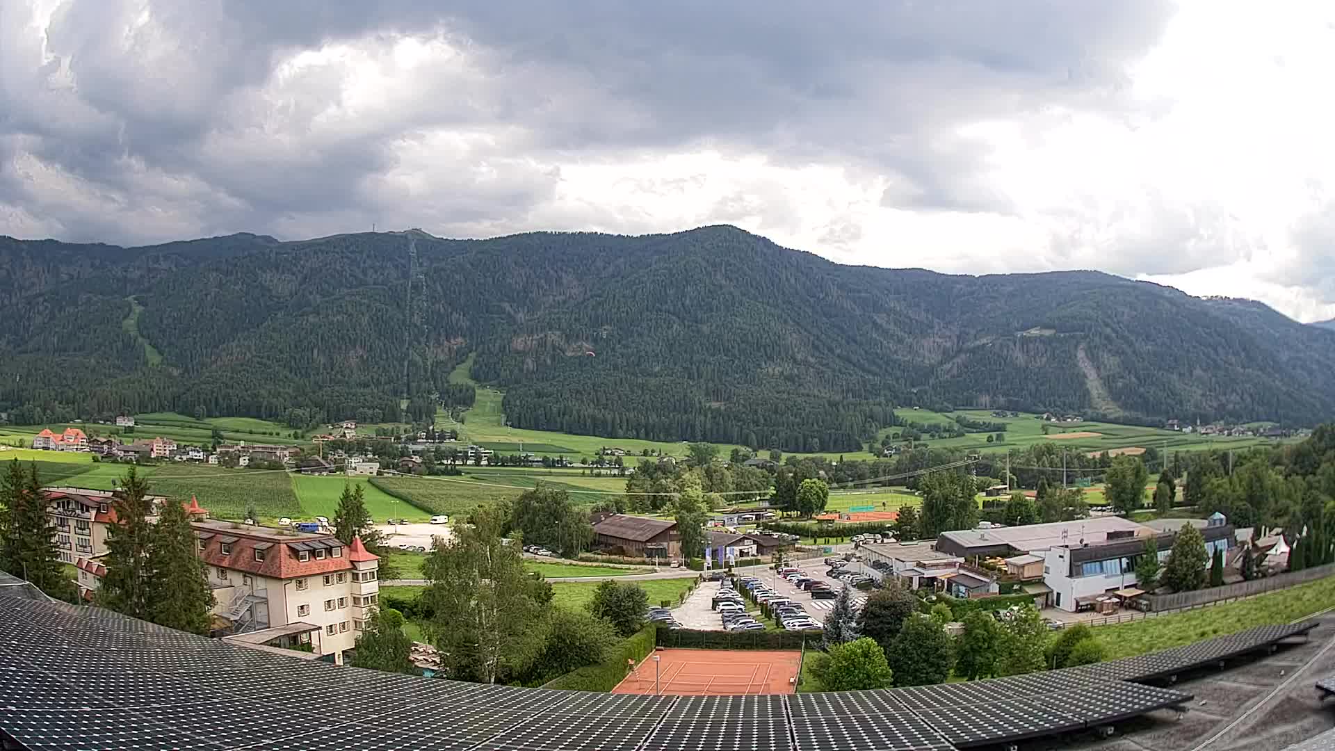 Spletna kamera Riscone | Hotel Olympia | Pogled na Kronplatz