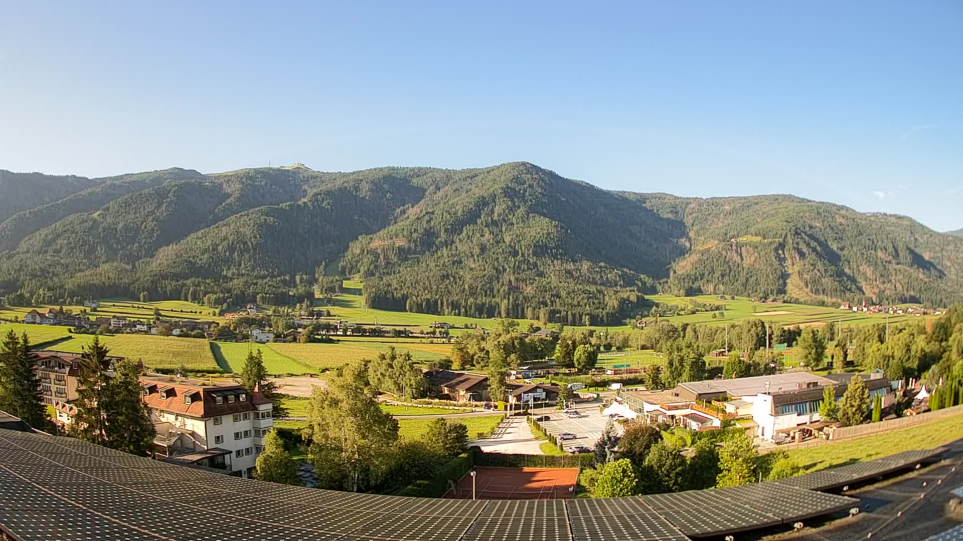 Webcam Riscone | Hotel Olympia | Vista su Plan de Corones