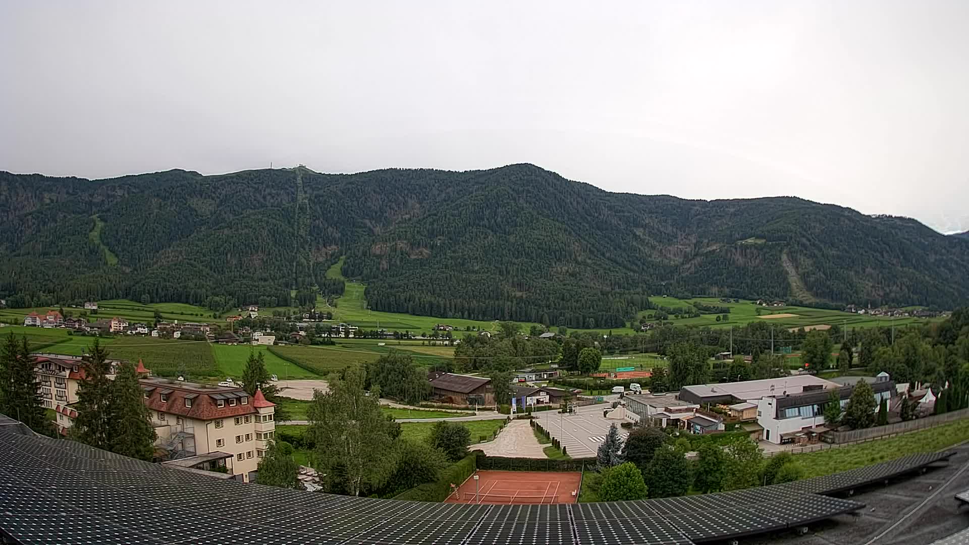 Spletna kamera Riscone | Hotel Olympia | Pogled na Kronplatz