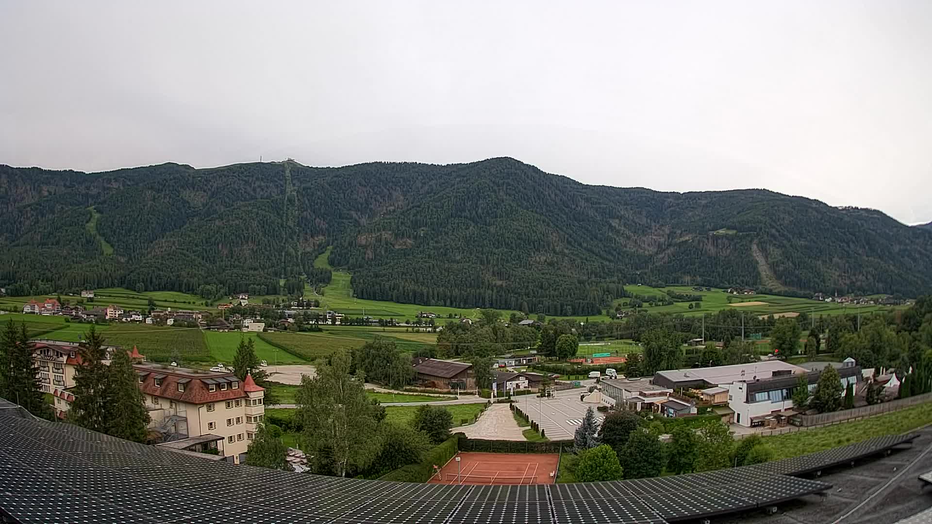 Spletna kamera Riscone | Hotel Olympia | Pogled na Kronplatz