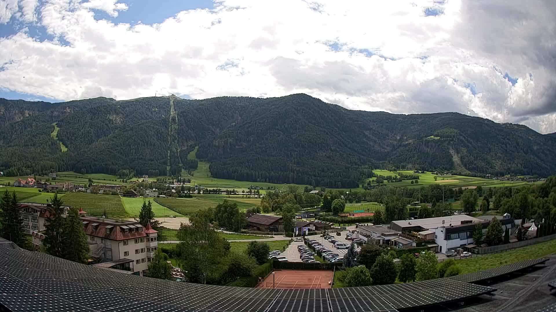 Webcam Riscone | Hotel Olympia | Vista su Plan de Corones