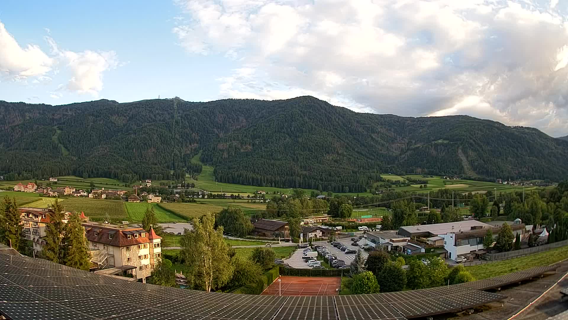 Webcam Riscone | Hotel Olympia | Vista su Plan de Corones