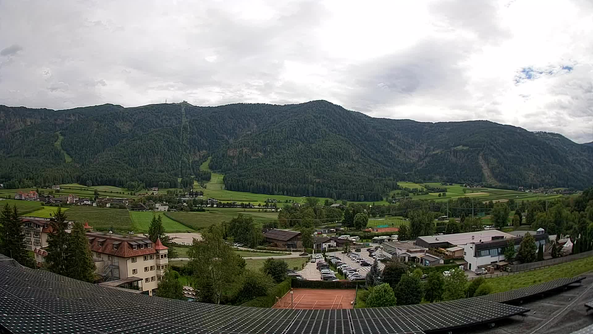 Webcam Riscone | Hotel Olympia | Kronplatz view