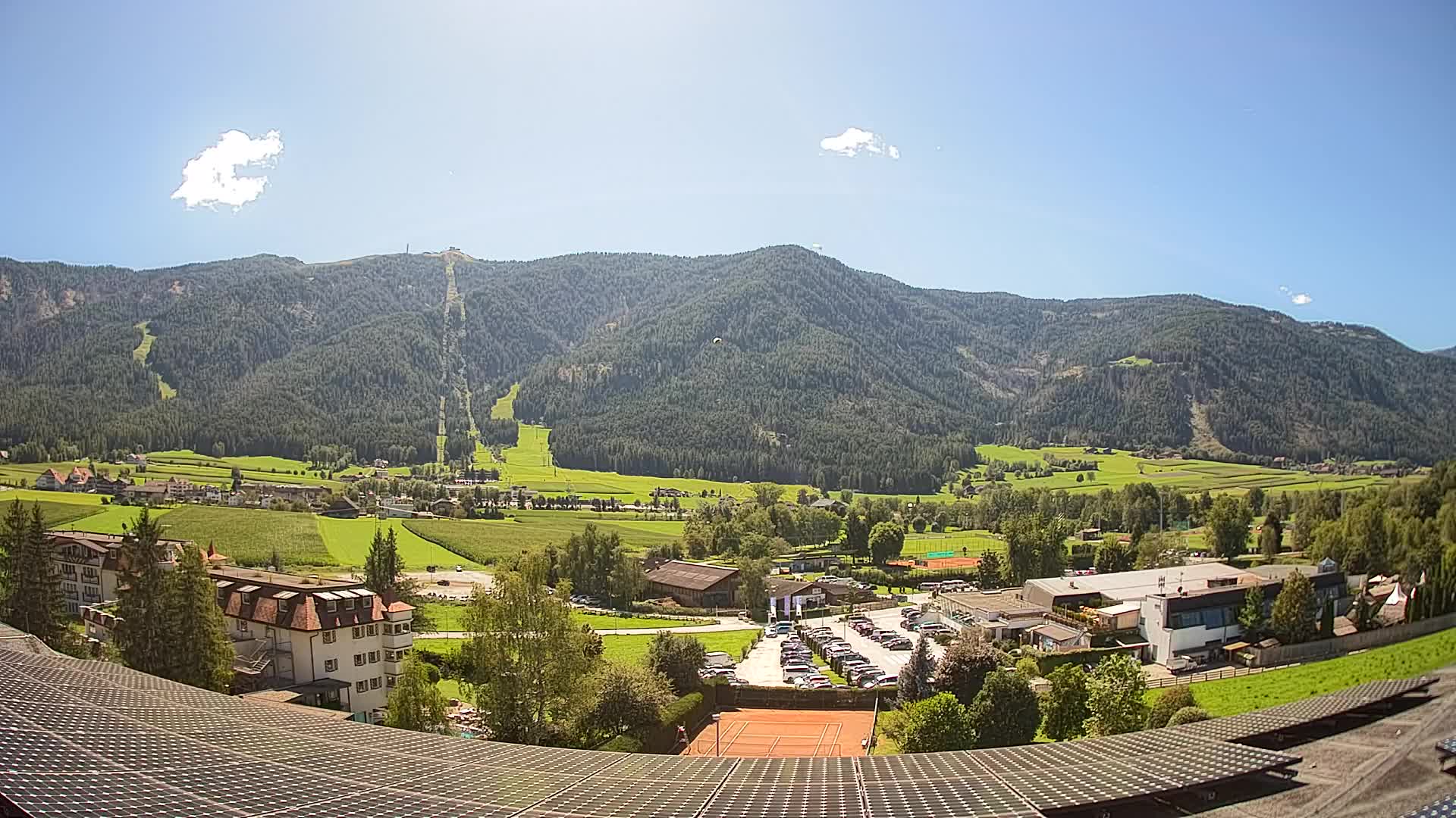 Web kamera Riscone | Hotel Olympia | Pogled na Kronplatz
