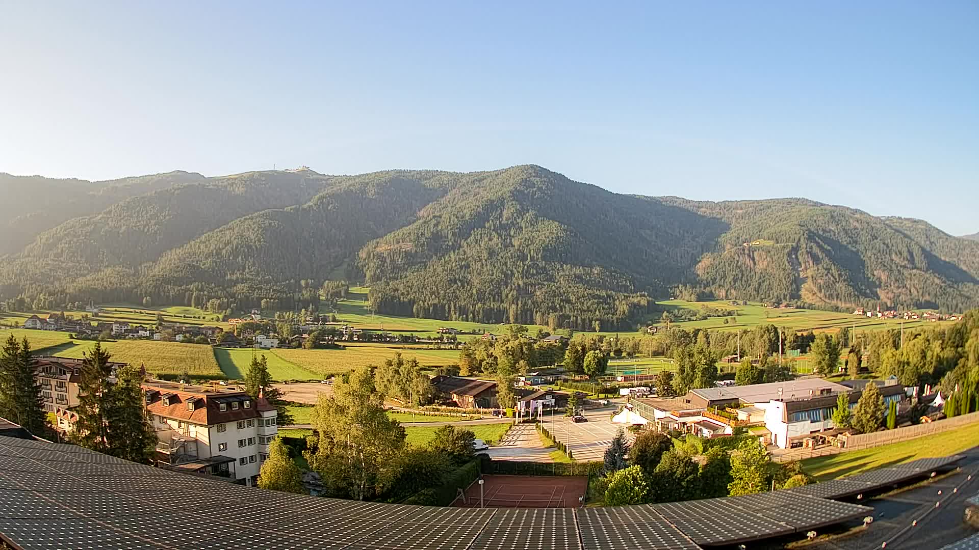 Webcam Riscone | Hotel Olympia | Kronplatz view