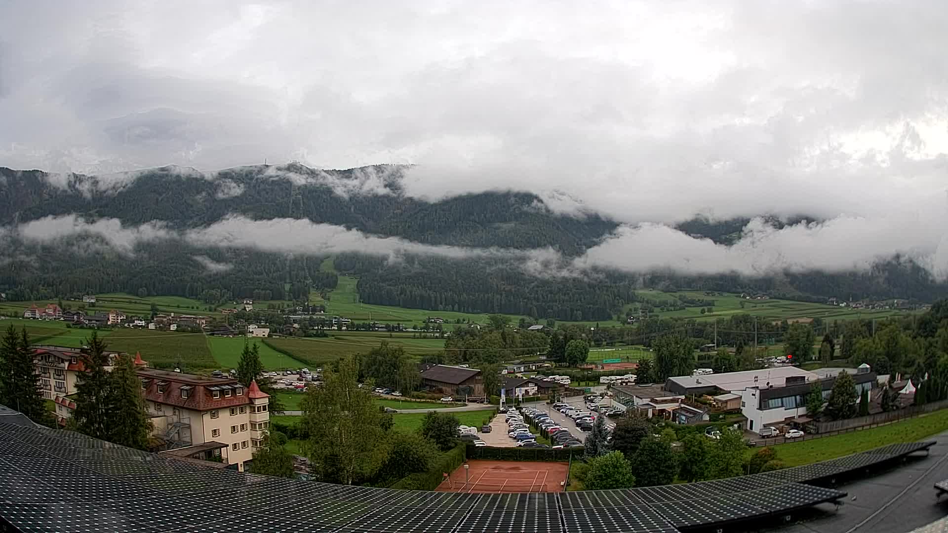 Spletna kamera Riscone | Hotel Olympia | Pogled na Kronplatz
