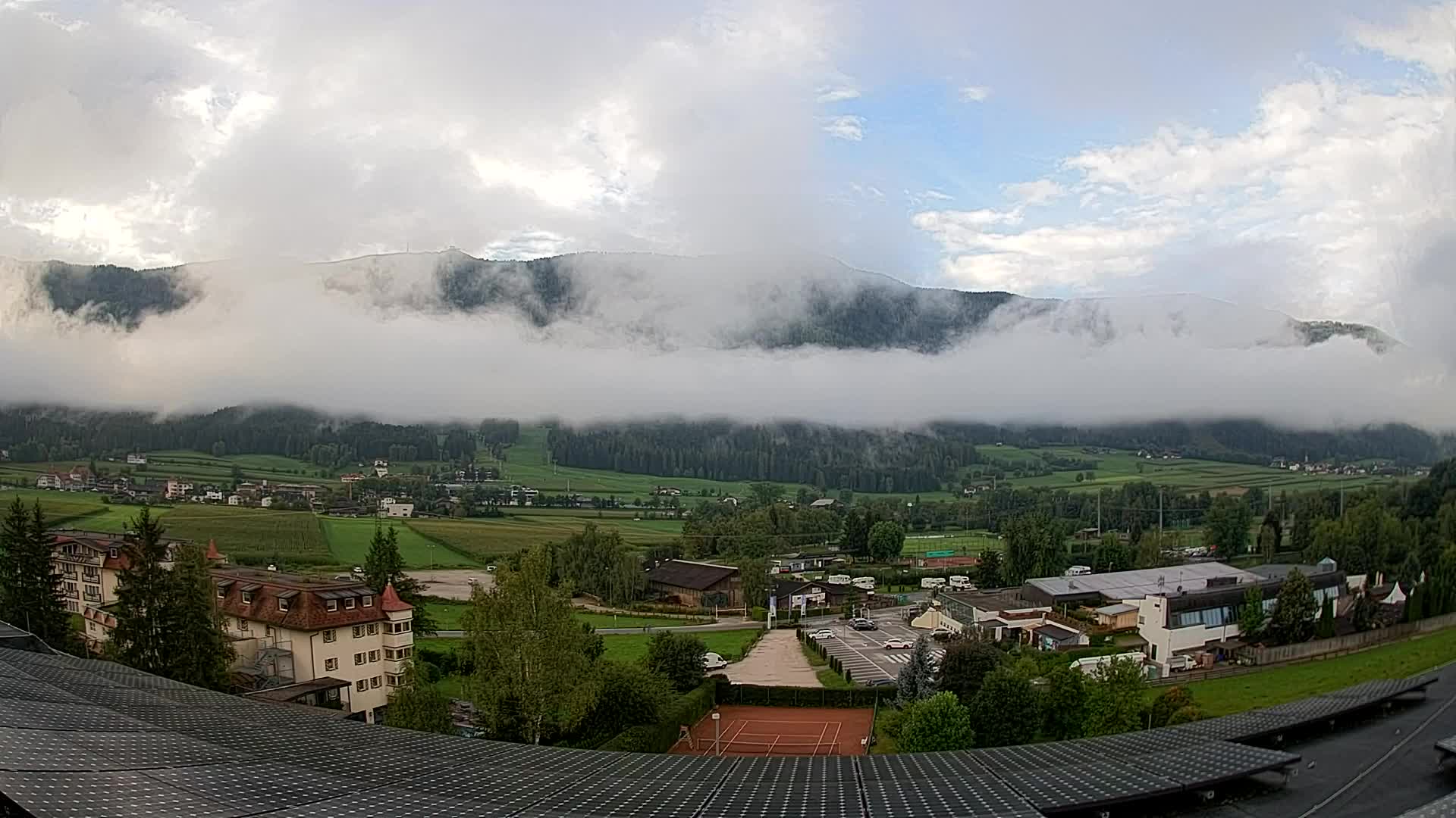 Spletna kamera Riscone | Hotel Olympia | Pogled na Kronplatz