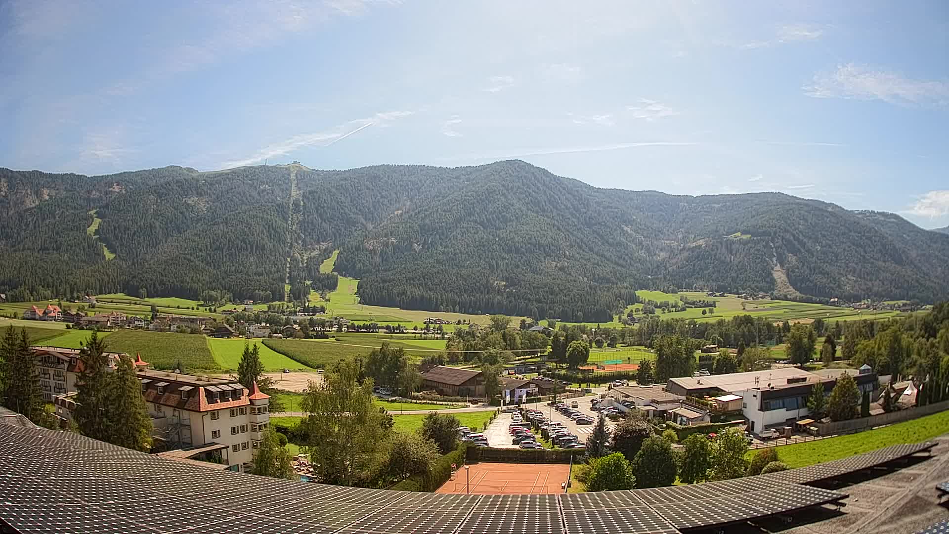 Web kamera Riscone | Hotel Olympia | Pogled na Kronplatz