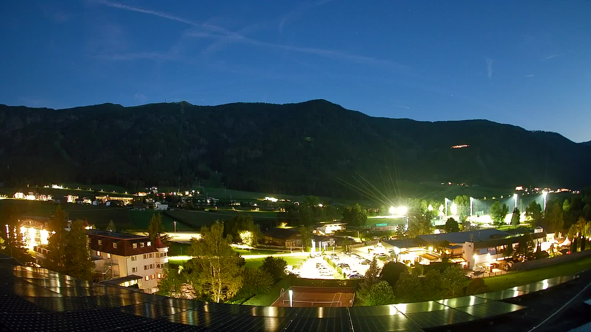 Web kamera Riscone | Hotel Olympia | Pogled na Kronplatz