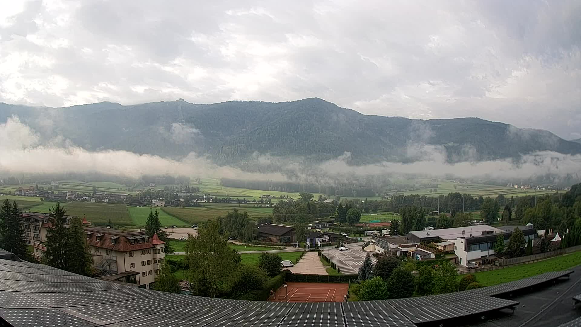 Spletna kamera Riscone | Hotel Olympia | Pogled na Kronplatz